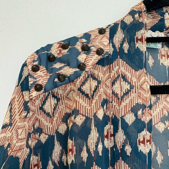 Gimmicks kimono style top - Picture 3 of 5